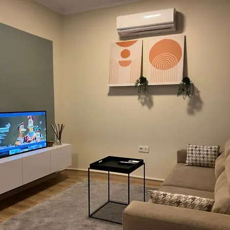 Comelivego Cihangir 32 Hotel